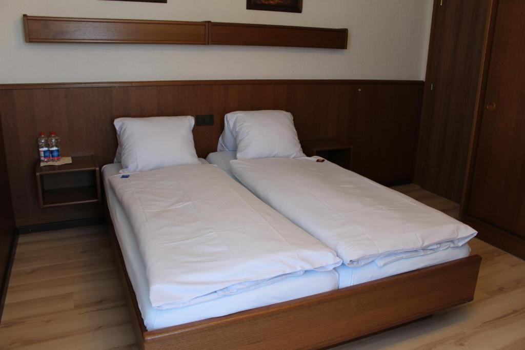 Hotel Glaernisch Hof Horgen Oda fotoğraf