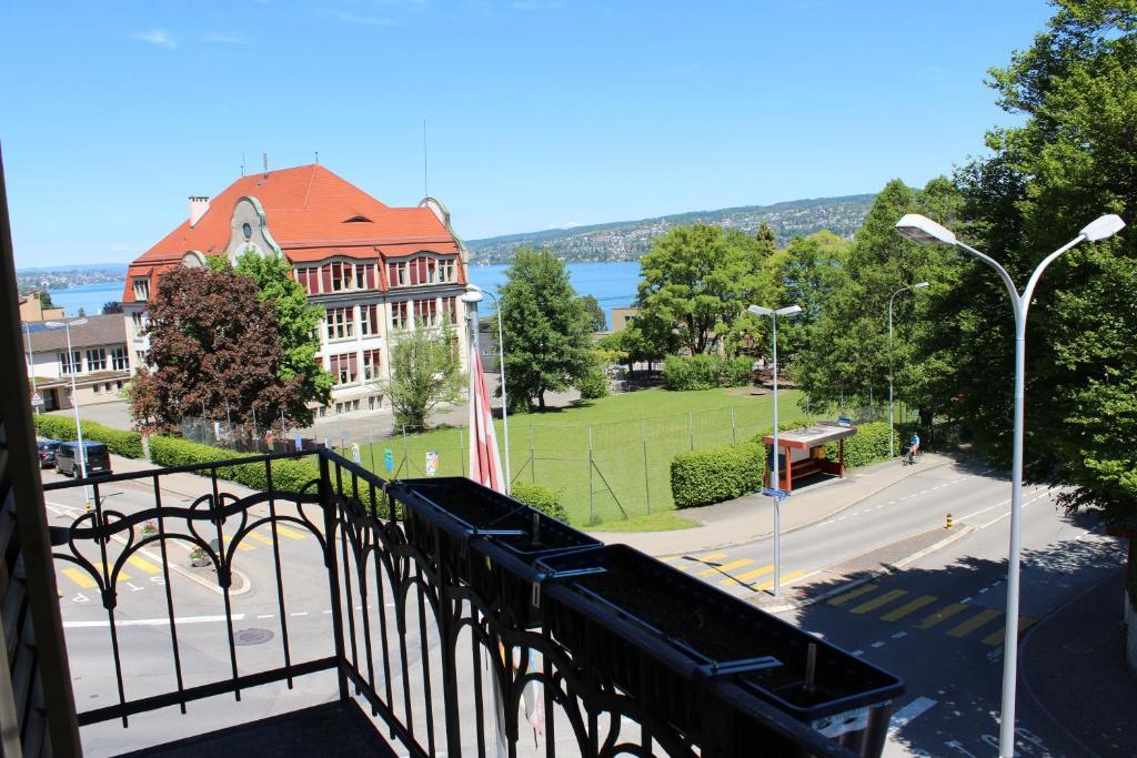 Hotel Glaernisch Hof Horgen Oda fotoğraf